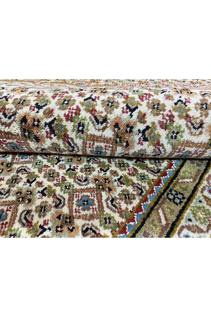 Mahi - 219399 (242x166cm) - German Carpet Shop
