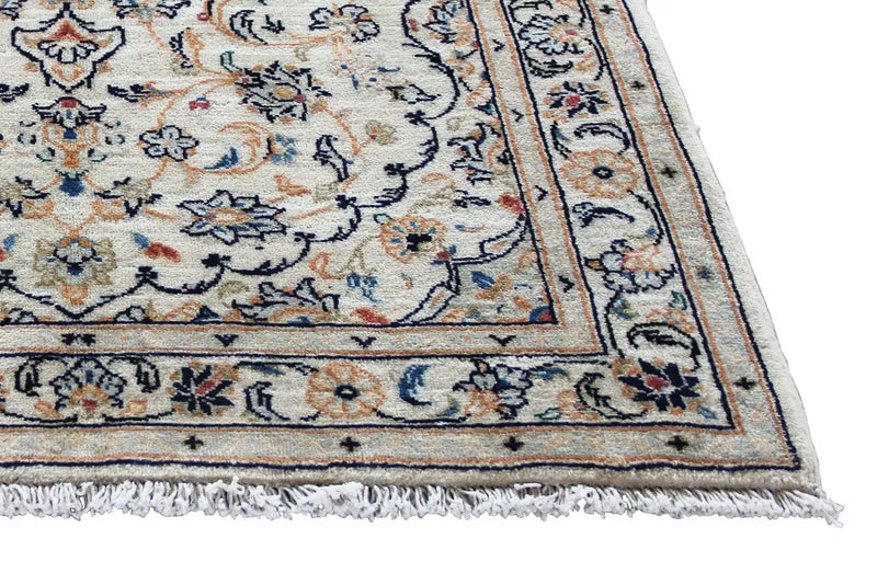 Keshan - Beige (147x103cm) - German Carpet Shop