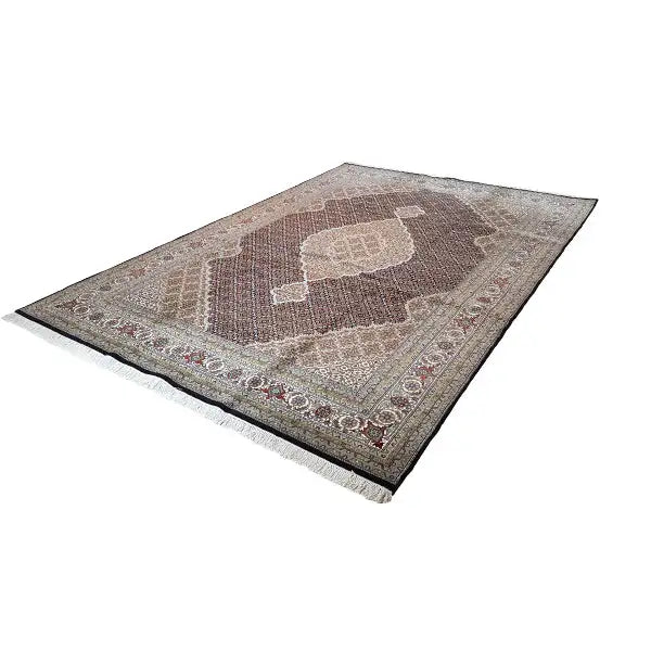 Mahi Tabriz (242x353cm) - German Carpet Shop