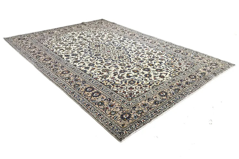 Keshan - Beige (364x258cm) - German Carpet Shop